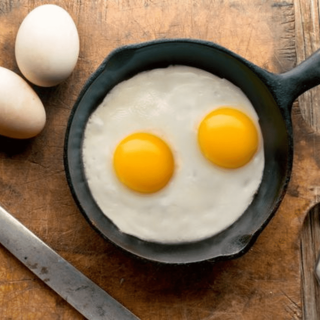 como hacer huevos fritos sin usar aceite